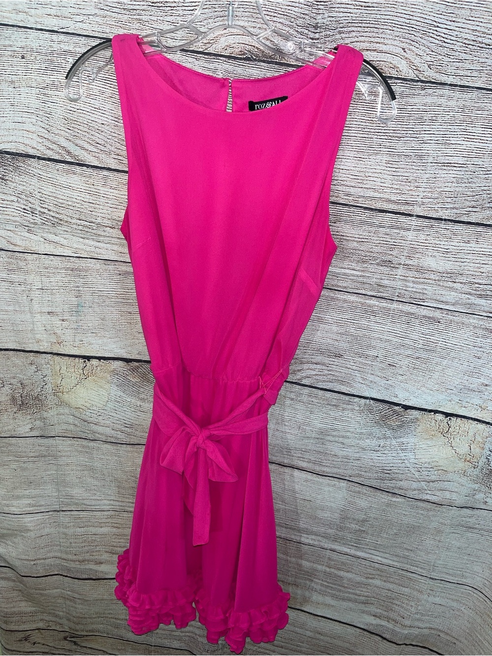 😍 Roz & Ali Hot Pink Sleeveless Tie-Waist Mini Dress with Ruffle Hem size 8